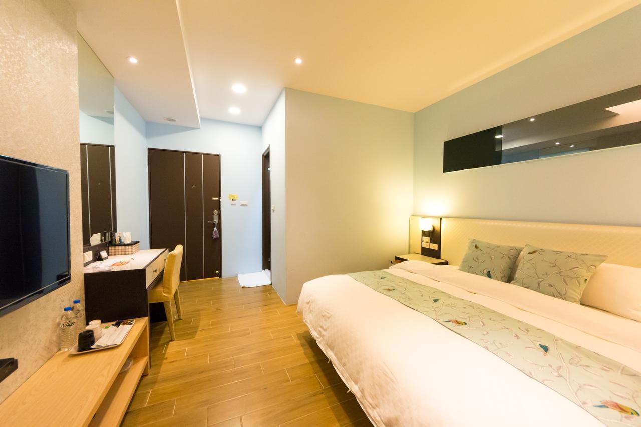 W Hostel Tajnan Kültér fotó