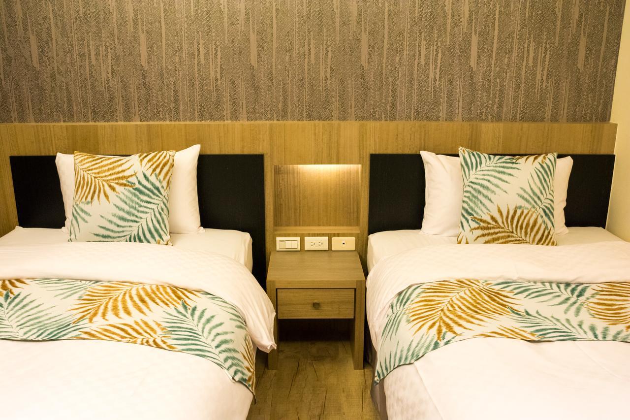 W Hostel Tajnan Kültér fotó