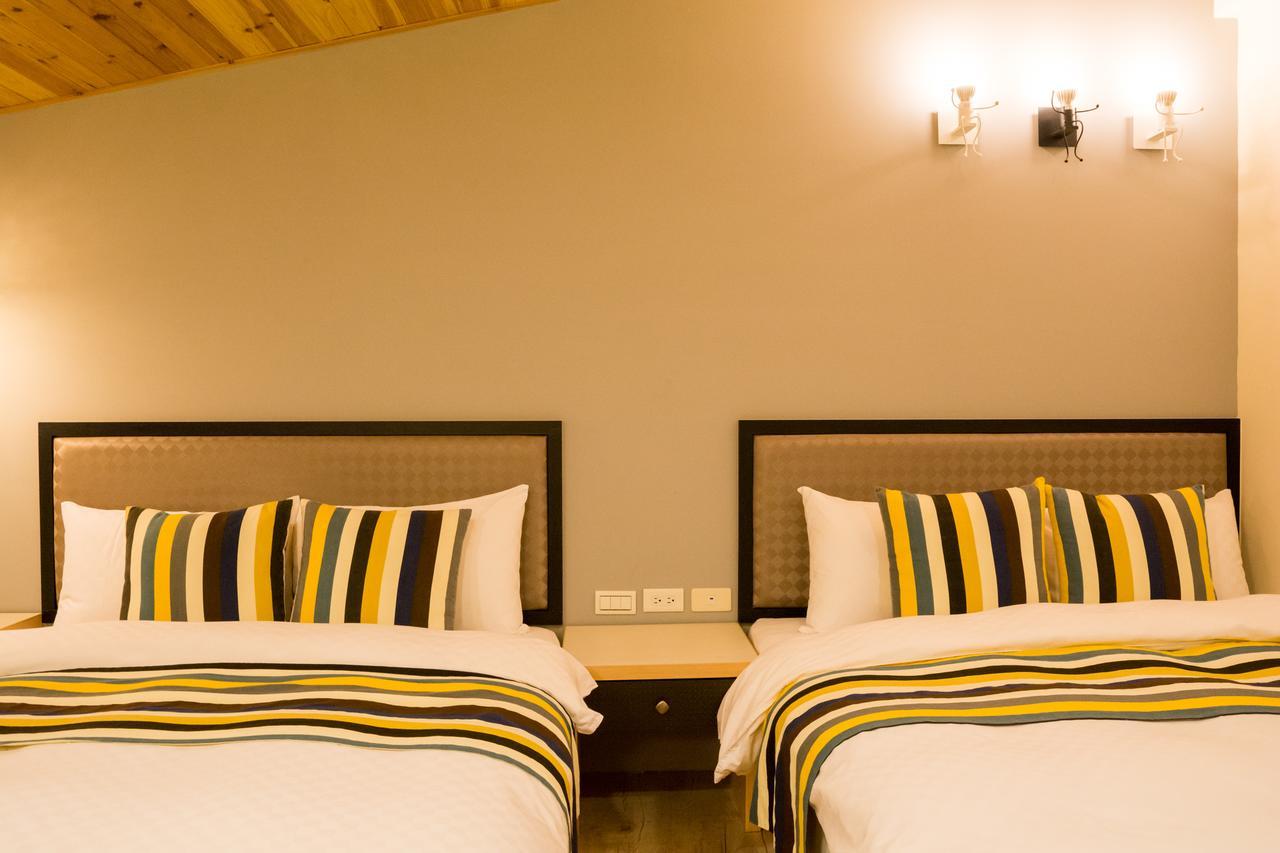 W Hostel Tajnan Kültér fotó